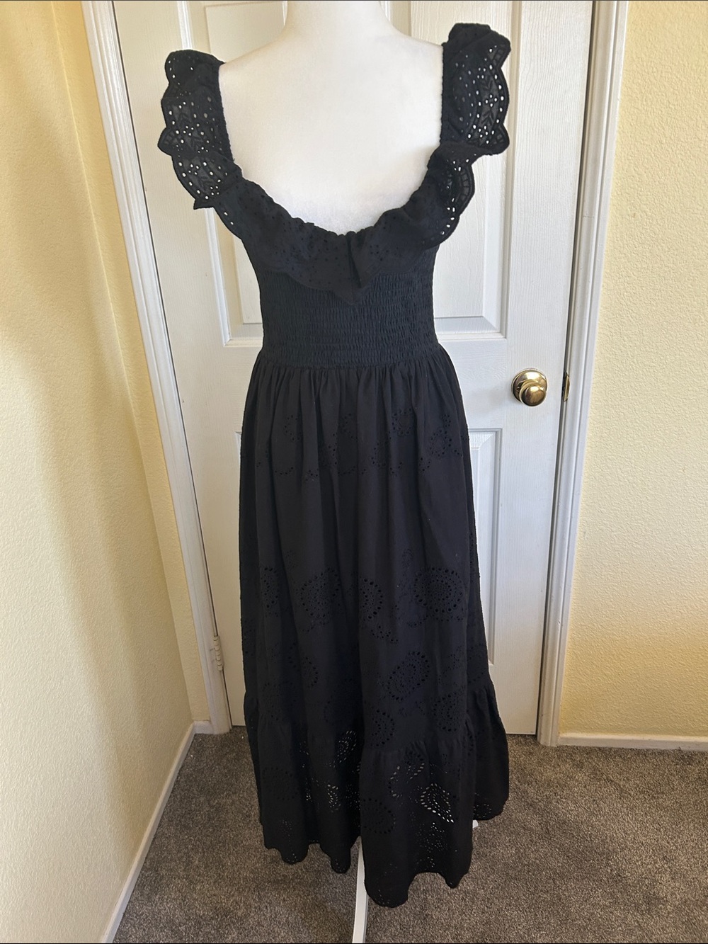 Black Astr The Label Cottage Bachelorette Sleeveless Maxi Eyelet Ruffle Dress M